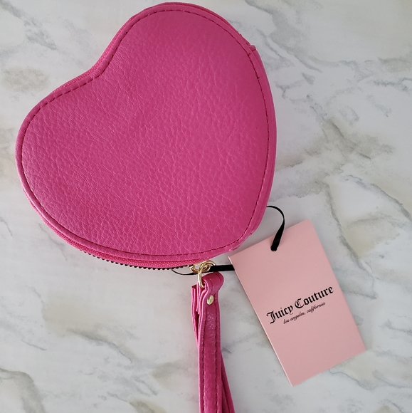 New Juicy Couture Heart Wristlet 💝 - Picture 4 of 12